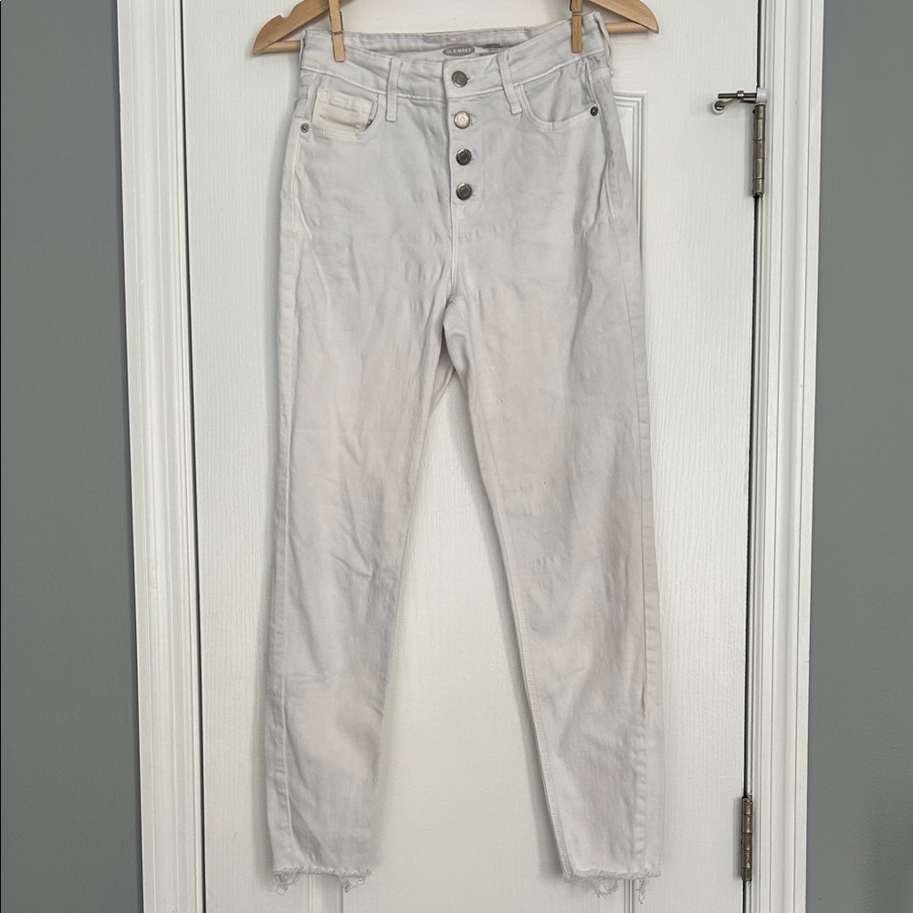 Old Navy Rockstar SupSkinny Jeans with ray hem size 0